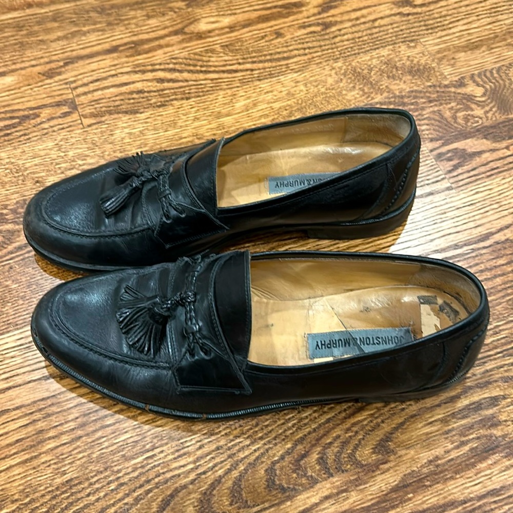 Johnson and Murphy Black Tassle Loafer Size 10.5